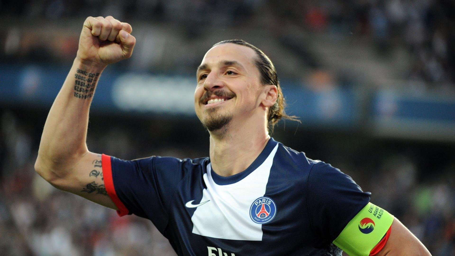 MK体育应用-中超裁判风波再掀热议：上海海港球迷怒指“护航”，山东大V妙语点评